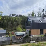 Dom W Czerwonej Dolinie Haus Im Roten Tal Seidorf Sosnówka` Dom wakacyjny *