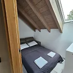 Dom W Czerwonej Dolinie Haus Im Roten Tal Seidorf Sosnówka`