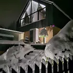 Dom W Czerwonej Dolinie Haus Im Roten Tal Seidorf Sosnówka` Dom wakacyjny *
