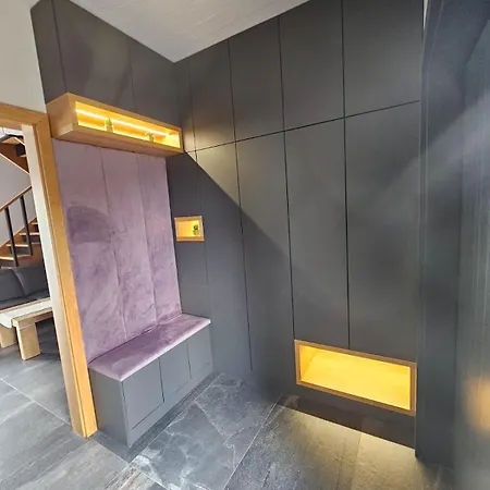 Casa vacanze Dom W Czerwonej Dolinie Haus Im Roten Tal Seidorf Sosnowka' *