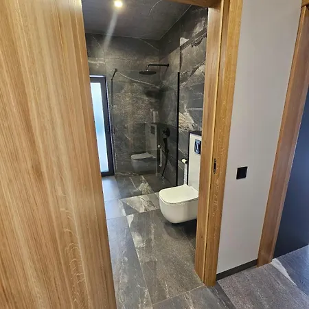 Dom W Czerwonej Dolinie Haus Im Roten Tal Seidorf Sosnówka`