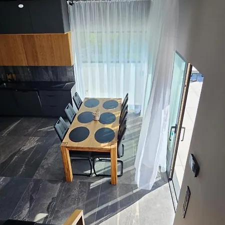 Dom W Czerwonej Dolinie Haus Im Roten Tal Seidorf Sosnówka` * Sosnówka