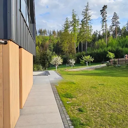Dom W Czerwonej Dolinie Haus Im Roten Tal Seidorf Sosnowka'