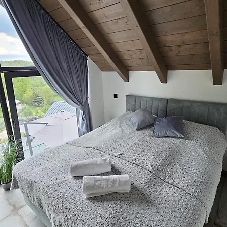 Dom W Czerwonej Dolinie Haus Im Roten Tal Seidorf Sosnówka` Dom wakacyjny *