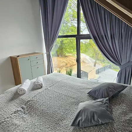 Dom W Czerwonej Dolinie Haus Im Roten Tal Seidorf Sosnówka` Dom wakacyjny