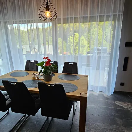 Dom wakacyjny Dom W Czerwonej Dolinie Haus Im Roten Tal Seidorf Sosnówka` Sosnówka