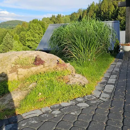 Dom W Czerwonej Dolinie Haus Im Roten Tal Seidorf Sosnówka` *