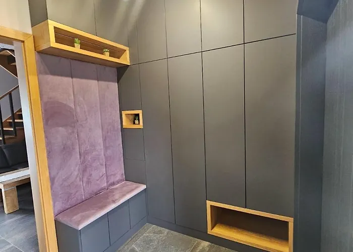 Dom W Czerwonej Dolinie Haus Im Roten Tal Seidorf Sosnówka` Ferienhaus *