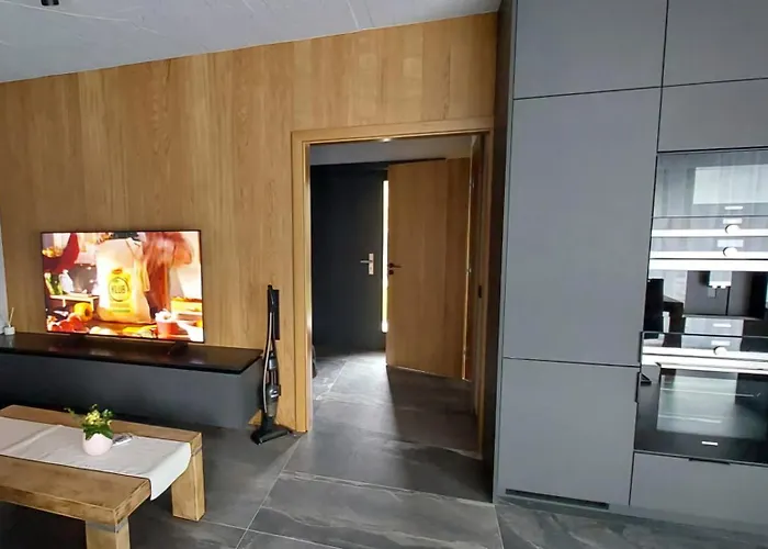 Dom W Czerwonej Dolinie Haus Im Roten Tal Seidorf Sosnówka` * Sosnówka