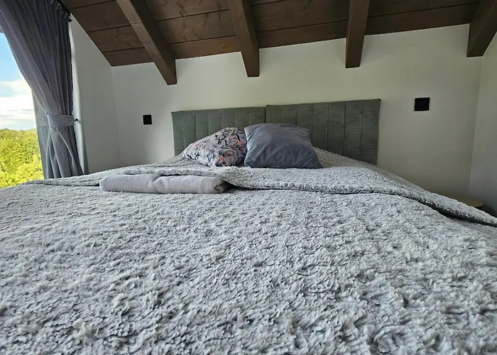 Dom W Czerwonej Dolinie Haus Im Roten Tal Seidorf Sosnówka` Ferienhaus Sosnówka