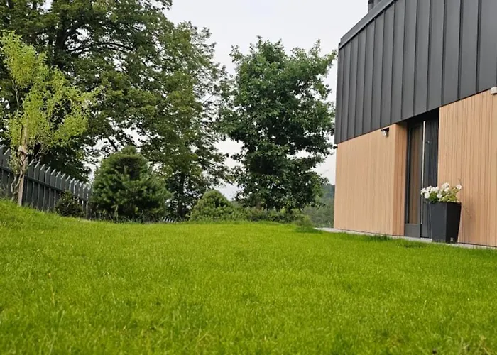 Dom W Czerwonej Dolinie Haus Im Roten Tal Seidorf Sosnówka` * Sosnówka