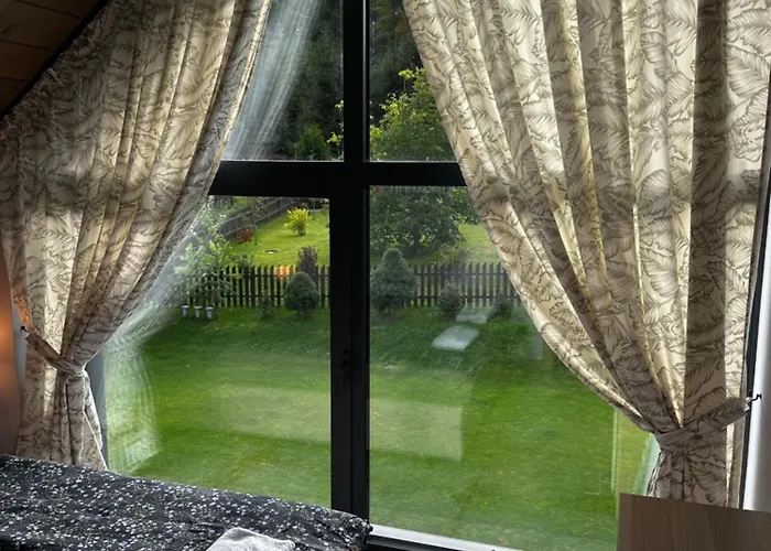 Dom W Czerwonej Dolinie Haus Im Roten Tal Seidorf Sosnowka' *